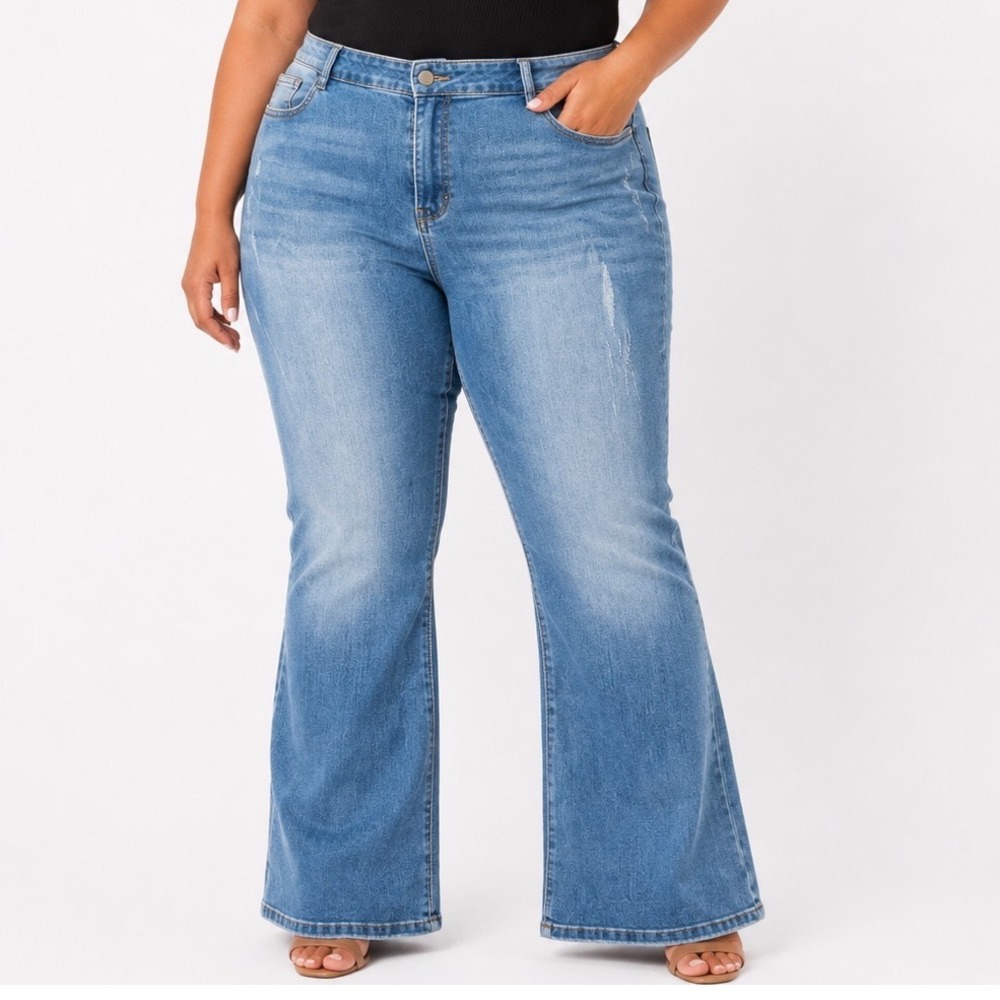 Blue Distressed High Waisted Flare Jeans Plus Size 3XL 18 Medium Wash Denim‎